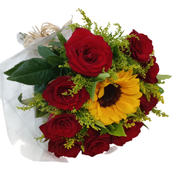 Buquê com 1 girassol e 9...